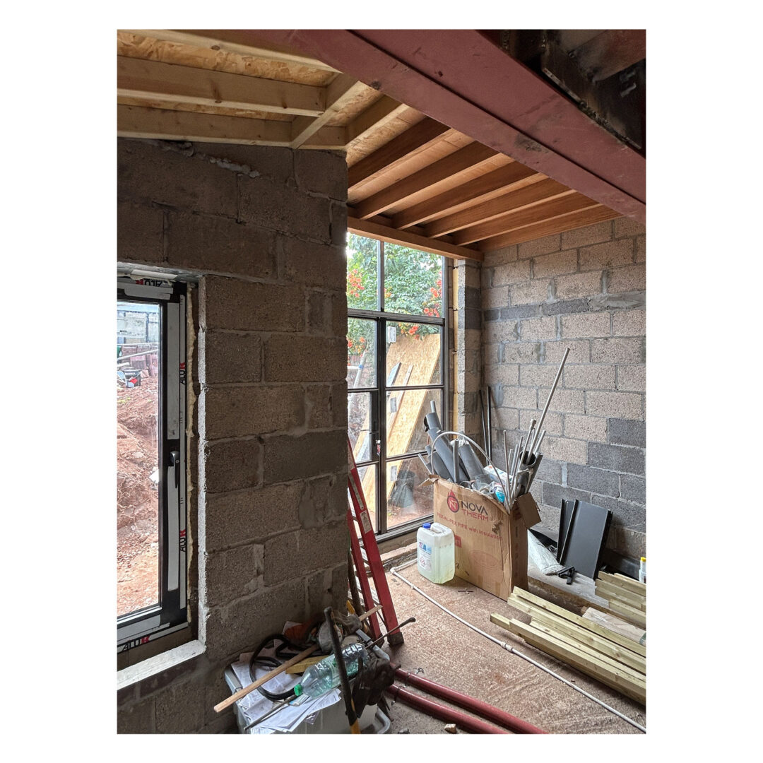 2514-IMG-03-Construction